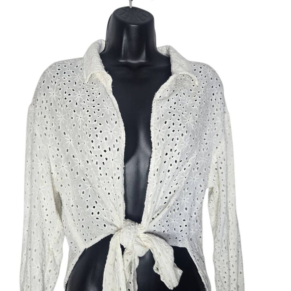 Surf Gypsy Eyelet Top Size Medium Lace Tie Front Beachy Cover Long Sleeve - Picture 3 of 8